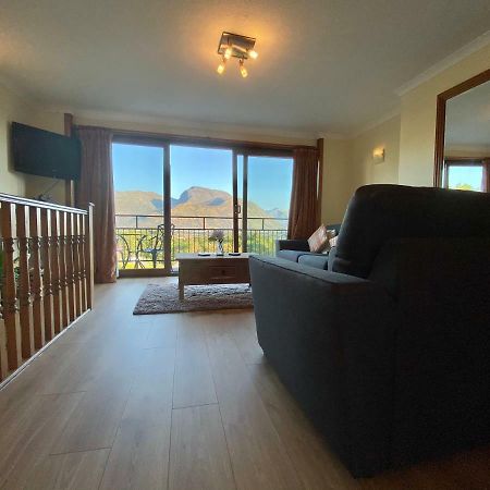 Апартаменты Highland Self Catering Retreat With Stunning Views Форт-Уильям Экстерьер фото