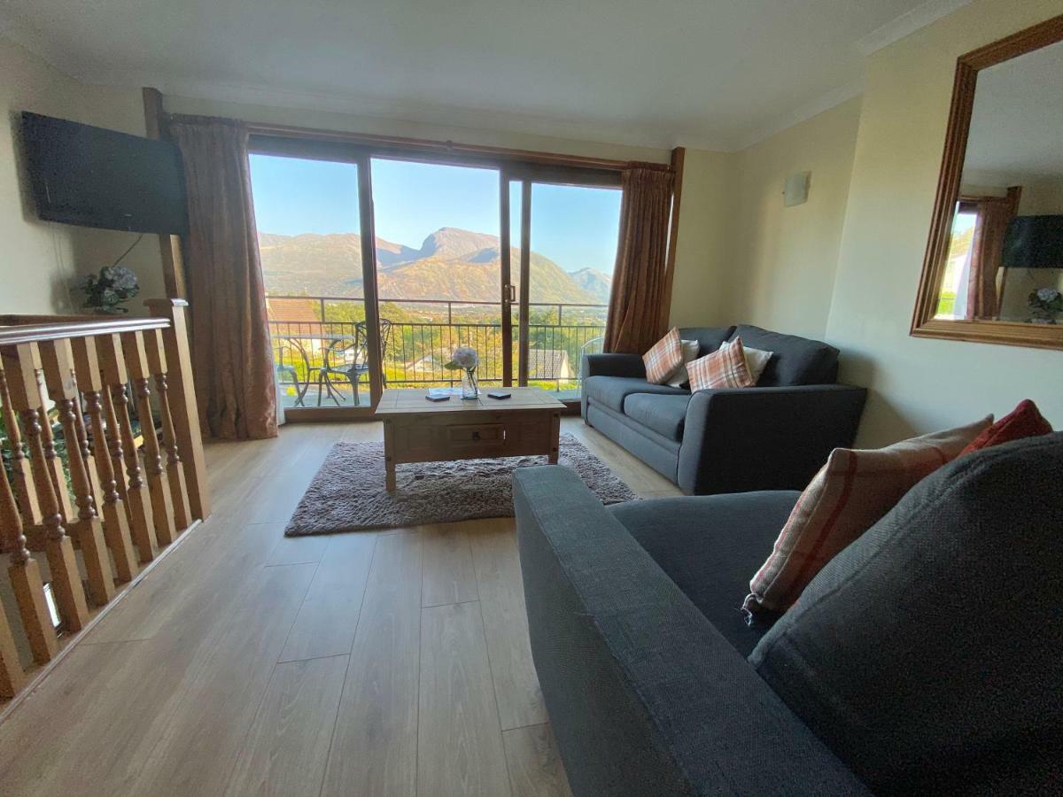 Апартаменты Highland Self Catering Retreat With Stunning Views Форт-Уильям Экстерьер фото